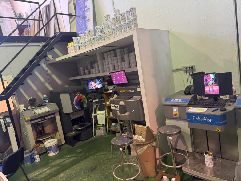 Tintometri professionali del colorificio Edilcompany vicino a Cagliari